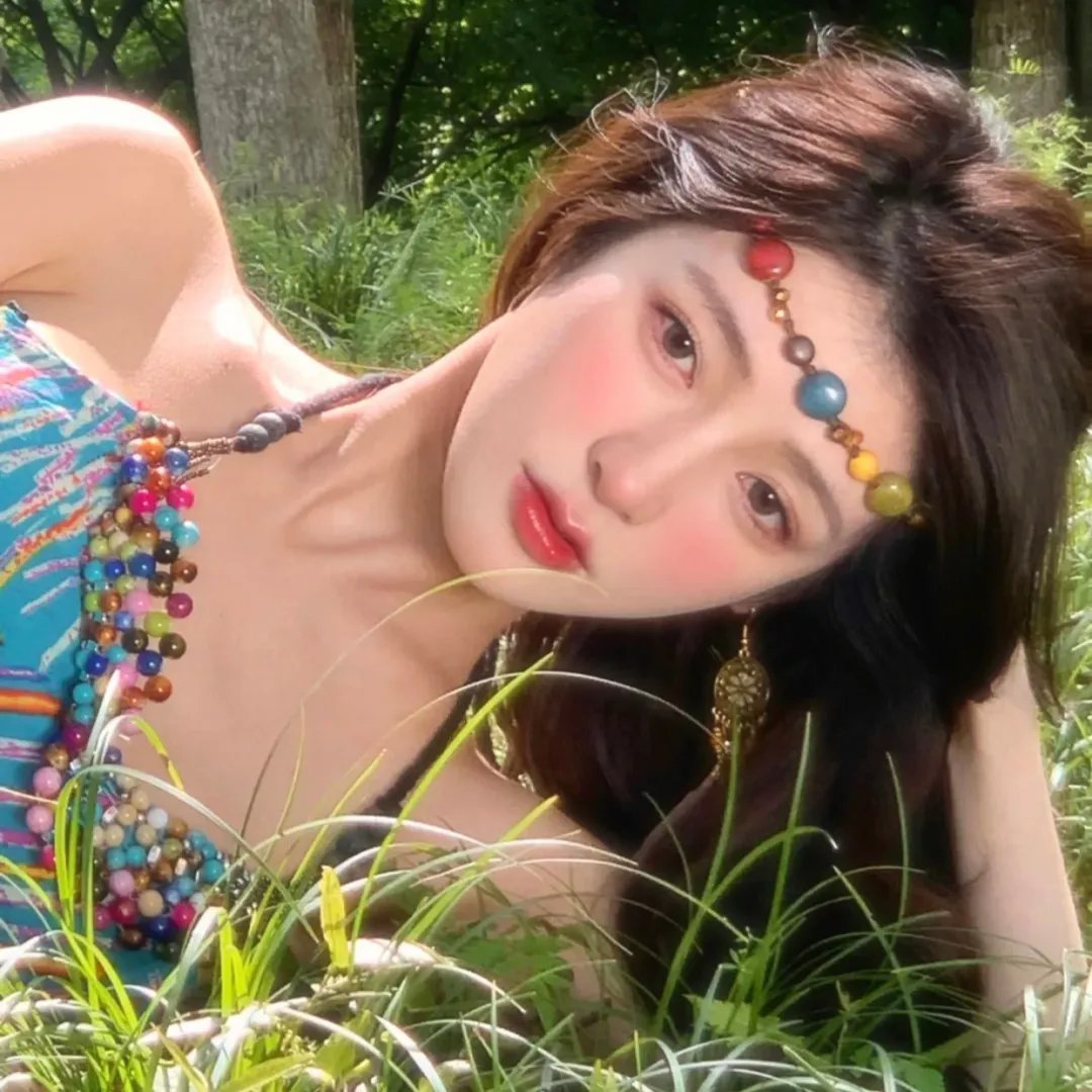 蕾哈娜内衣秀3